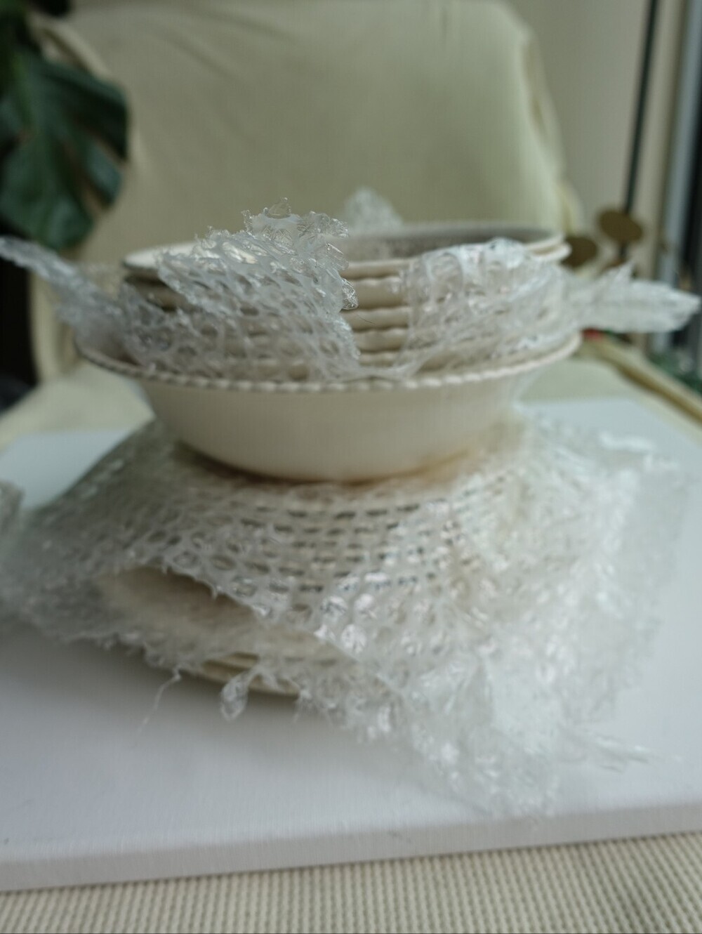 Vintage 22k Gold British Empire Ware Petit point 1048-50 Cream Ceramic Bowl Set